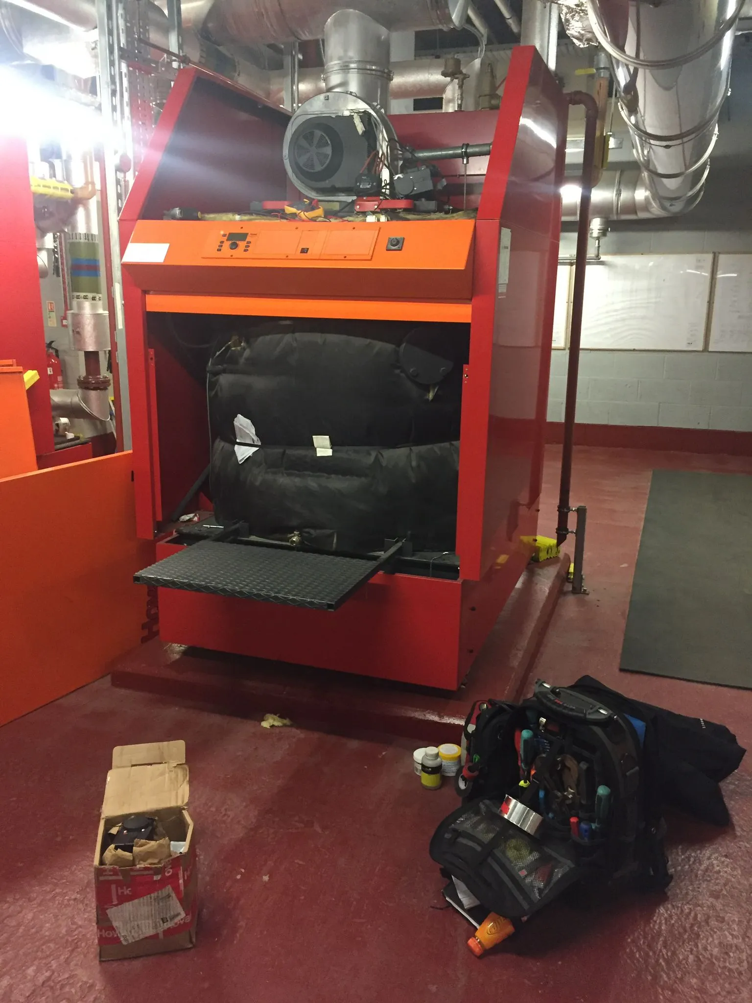 emergency heating engineer Hampton Wick, KT1